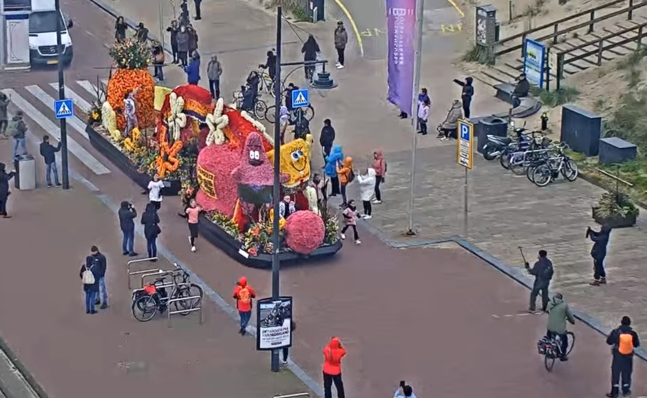 Live beelden Bloemencorso Bollenstreek in Noordwijk
